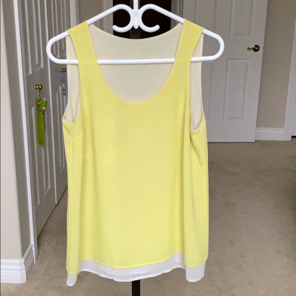 Reversible tank